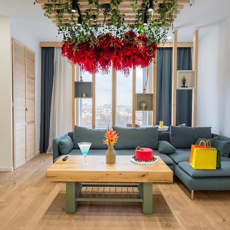 Apartament Jungle Escape - Luxe 1-Br Haven In Bukareszt Zewnętrze zdjęcie